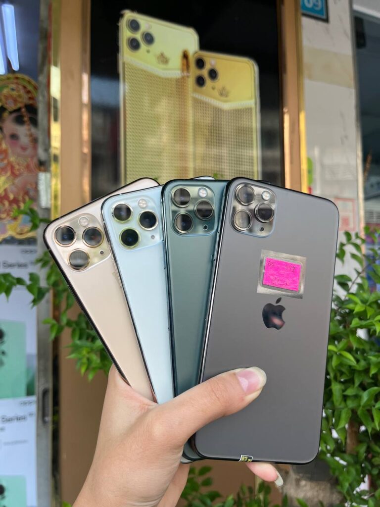 iPhone 11 Pro Max  64G 1ទឹក