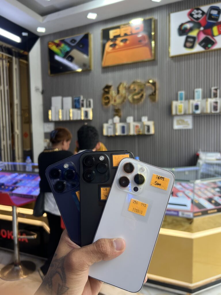 iPhone 14 Pro Max 128G LL 1ទឹក